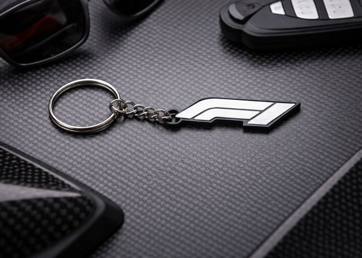 „Motorsport“ Schlüsselanhänger – Geschenkidee für Auto- & Racing-Fans (2er Bundle)