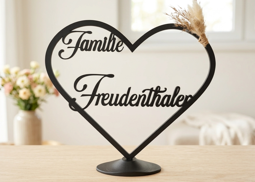 Personalisierter Herz Aufsteller / Deko / Geschenk Hochzeit - 3D Druck - aus Österreich