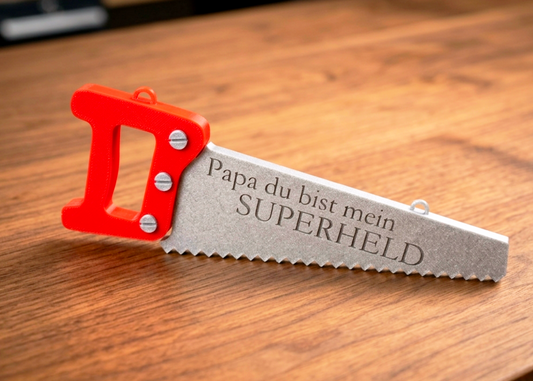 Papa "Superheld" Säge Dekoration / Geschenk / Vatertag - 3D Druck - aus Österreich