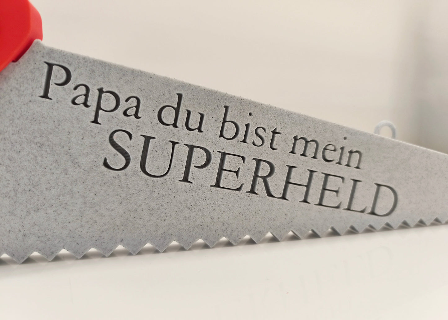 Papa "Superheld" Säge Dekoration / Geschenk / Vatertag - 3D Druck - aus Österreich