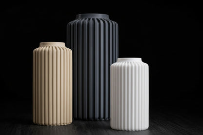 Vase „Strata“ – Moderne Designvase mit markanter Struktur / Deko / Geschenk - 3D Druck - aus Österreich