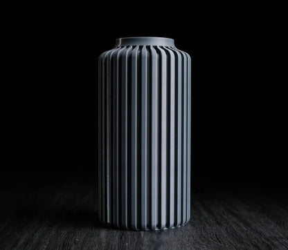 Vase „Strata“ – Moderne Designvase mit markanter Struktur / Deko / Geschenk - 3D Druck - aus Österreich